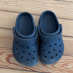 CROCS Kids Black Classic Clogs with Heel Strap